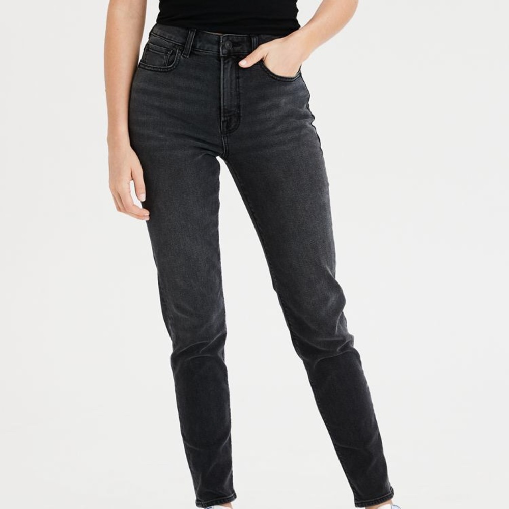 American Eagle Mom Jeans